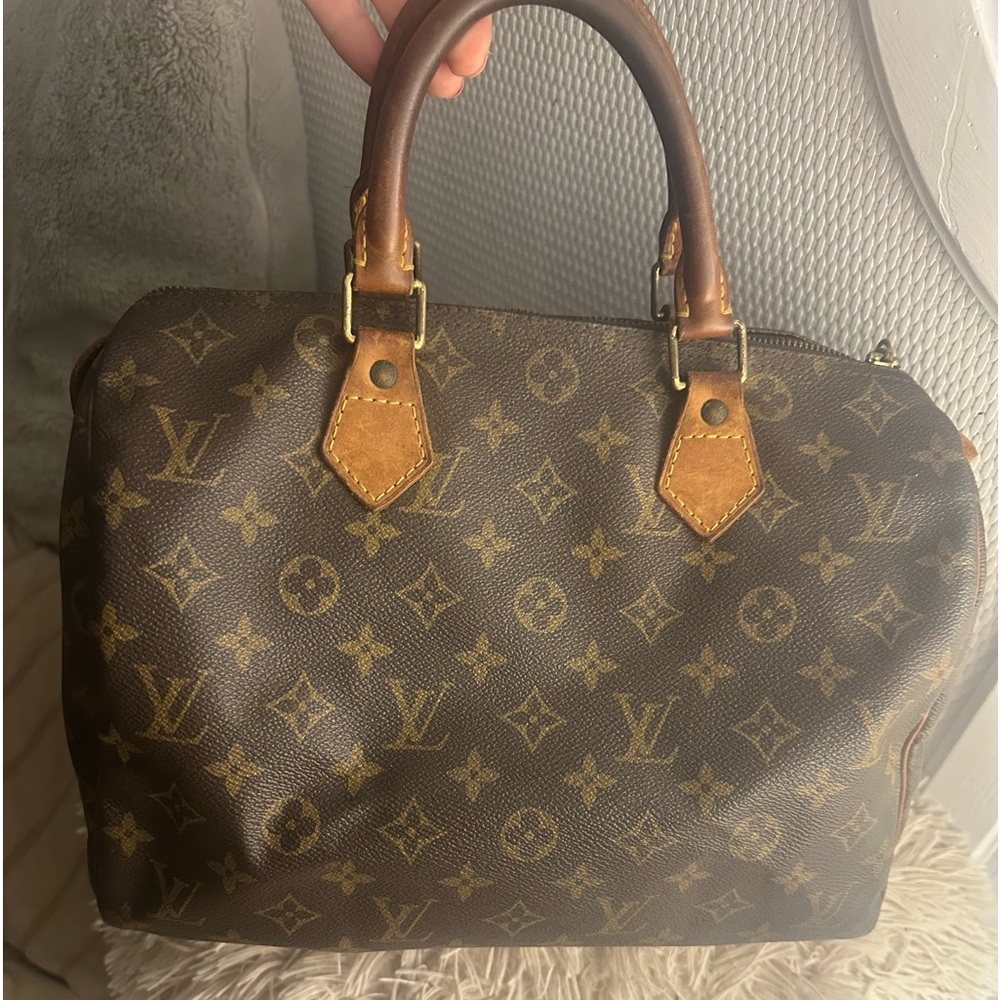 Authentic LV 30 Speedy Monogram Louis Vuitton